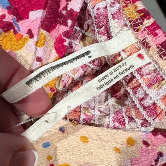 Anthropologie By Anthropologie V-Neck Flutter Hem Top Blouse. Small. Floral.NWT. - Picture 12 of 16